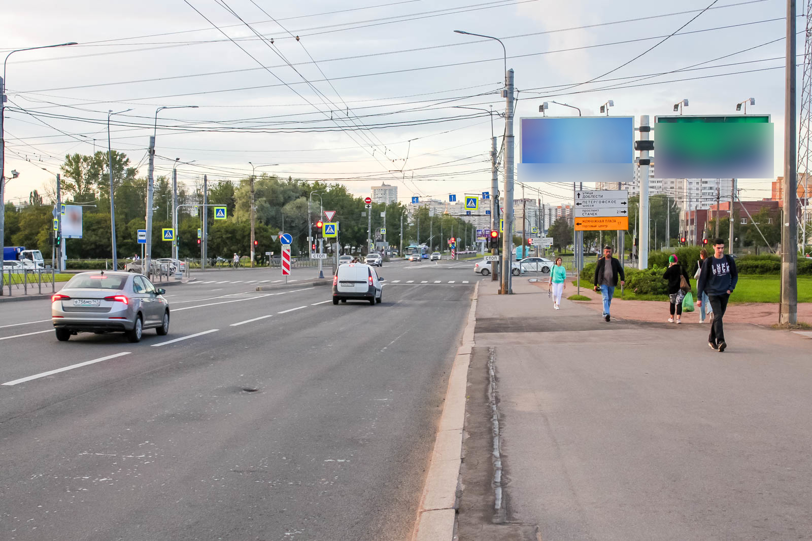Фотография рекламного носителя, тип: Билборд 3x6, адрес: Партизана Германа ул. Х Петергофское ш., поз.1, Санкт-Петербург, Россия. Сторона А2 №511239