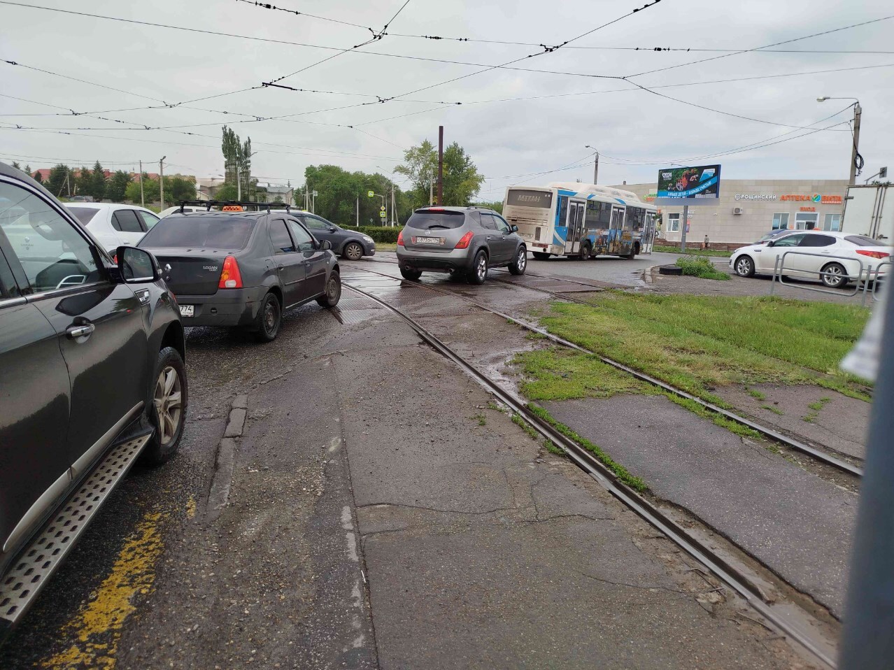 Фотография рекламного носителя, тип: Билборд 3x6, адрес: Вокзальная ул., д.19 X Советская ул., Магнитогорск, Челябинская область, Россия. Сторона А1 №1328569