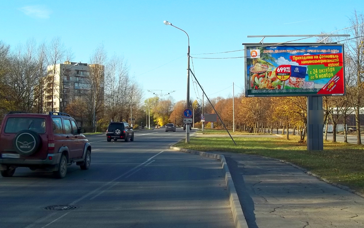 Фотография рекламного носителя, тип: Билборд 3x6, адрес: Кириши г., Победы пр-т., выезд с привокзальной площади, Ленинградская область, Россия. Сторона А №172857