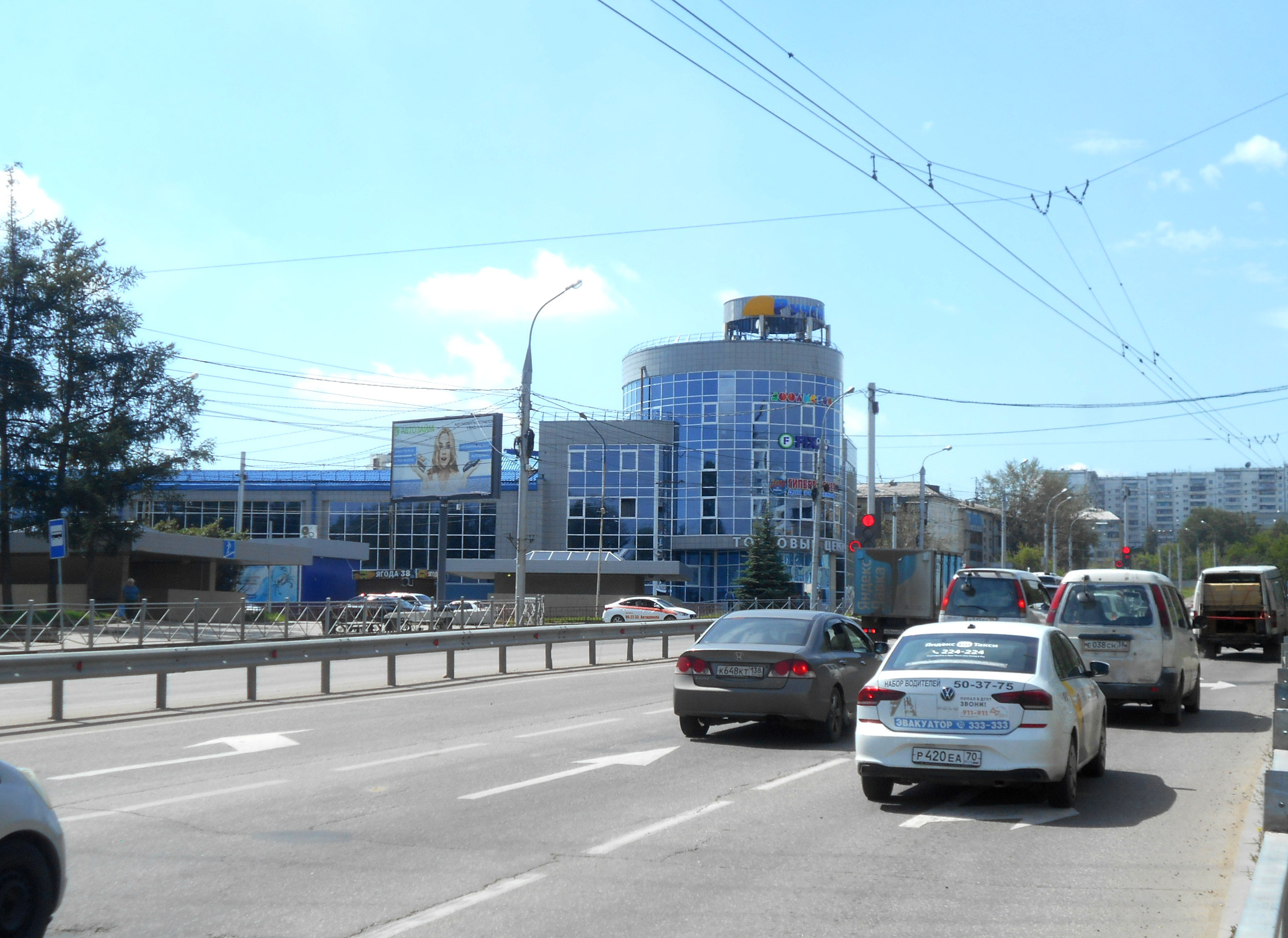 Фотография рекламного носителя, тип: Билборд 3x6, адрес: Рябикова б-р., н-в ТЦ "Ручей, Иркутск, Иркутская область, Россия. Сторона Б №1095166