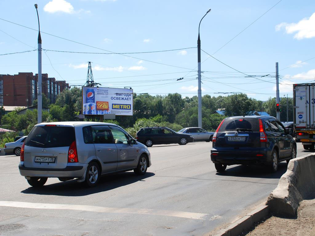 Фотография рекламного носителя, тип: Билборд 3x6, адрес: Сергеева ул. Х Аргунова ул., Иркутск, Иркутская область, Россия. Сторона B1 №85467