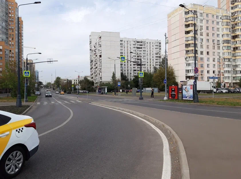 Фотография рекламного носителя, тип: Афиша 1.75x1.8, адрес: Братиславская ул., д.5, стенд 1, Москва, Россия. Сторона A №1381028