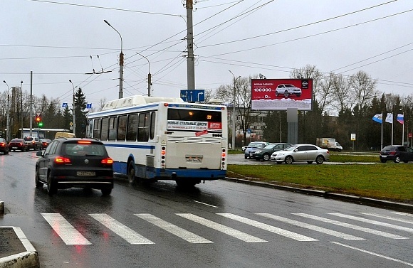 Фотография рекламного носителя, тип: Билборд 3x6, адрес: Мира пр-т., д.44/20, Великий Новгород, Новгородская область, Россия. Сторона A №397651