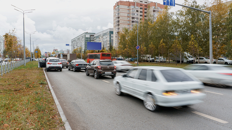 Фотография рекламного носителя, тип: Билборд 3x6, адрес: Амирхана ул., д.97, Казань, Республика Татарстан, Россия. Сторона А №761145