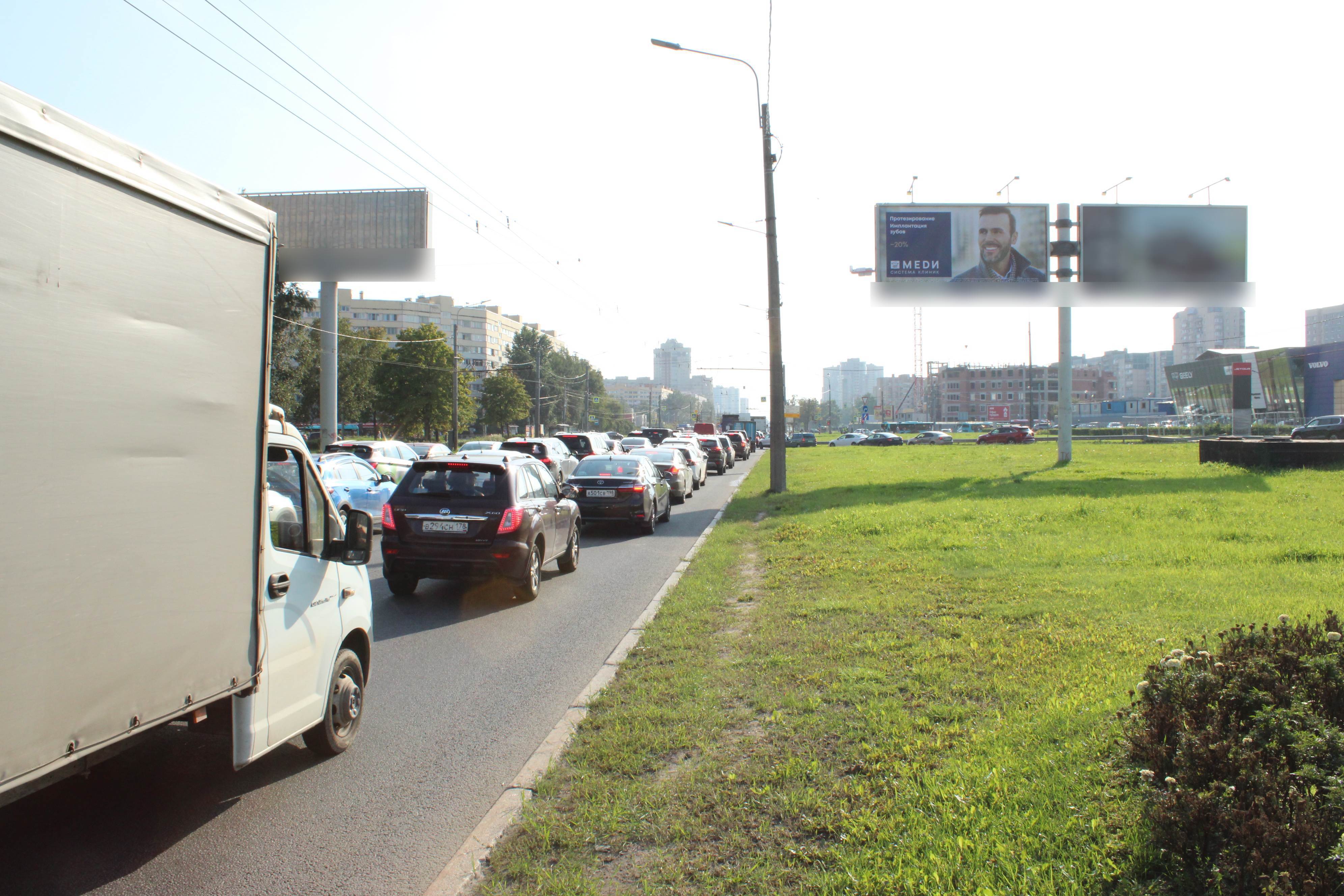 Фотография рекламного носителя, тип: Билборд 3x6, адрес: Маршала Жукова пр-т. Х Казакова пр-т., Санкт-Петербург, Россия. Сторона А1 №106831