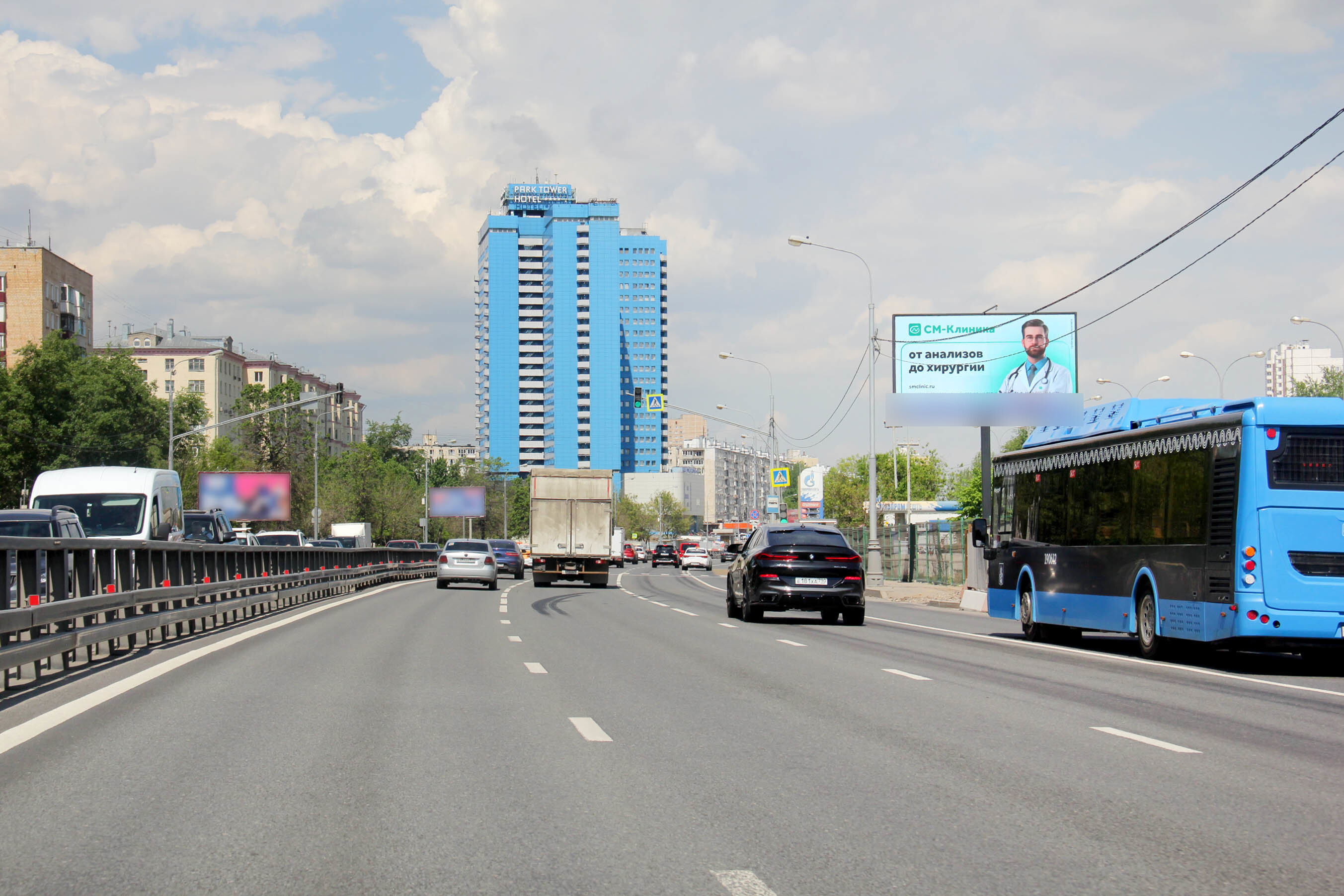 Фотография рекламного носителя, тип: Билборд 3x6, адрес: Дмитровское ш., д.19, корп.1, Москва, Россия. Сторона А1 №324185