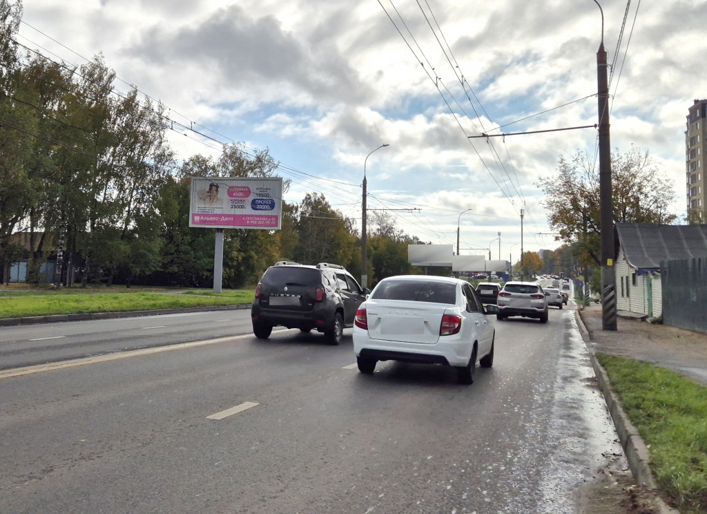 Фотография рекламного носителя, тип: Нестандартный билборд, адрес: Куконковых ул., д.69, Иваново, Ивановская область, Россия. Сторона Б1-Б3 №406343