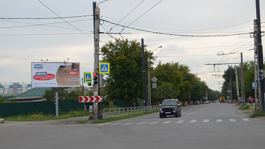 Фотография рекламного носителя, тип: Билборд 3x6, адрес: Бажова ул. Х Октябрьская ул., Челябинск, Челябинская область, Россия. Сторона B №201293