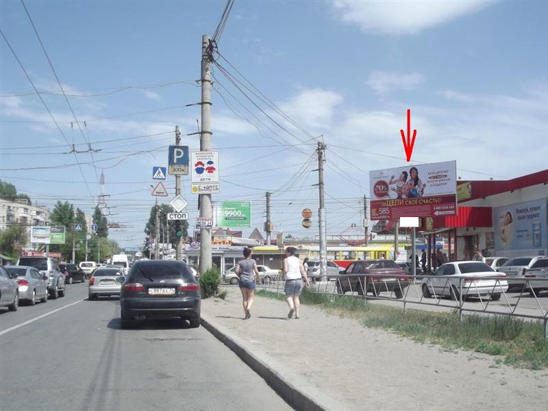 Фотография рекламного носителя, тип: Билборд 3x6, адрес: Качинцев ул. Х Новодвинская ул., Волгоград, Волгоградская область, Россия. Сторона A №83184