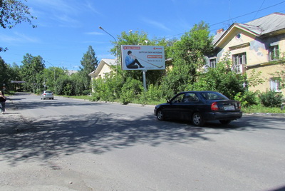 Фотография рекламного носителя, тип: Билборд 3x6, адрес: Декабристов ул., д.6, Нижняя Тура, Свердловская область, Россия. Сторона А №91310