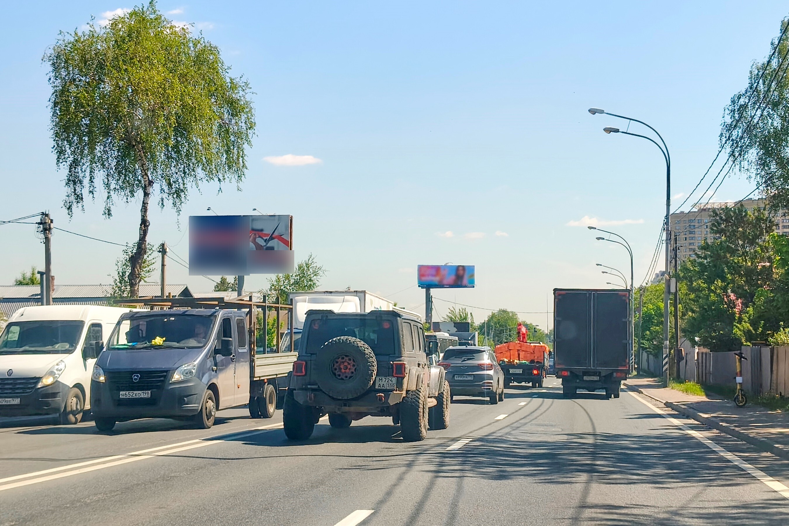 Фотография рекламного носителя, тип: Билборд 3x6, адрес: Щелковское ш., 17 500м, Балашиха, Московская область, Россия. Сторона Б №241122