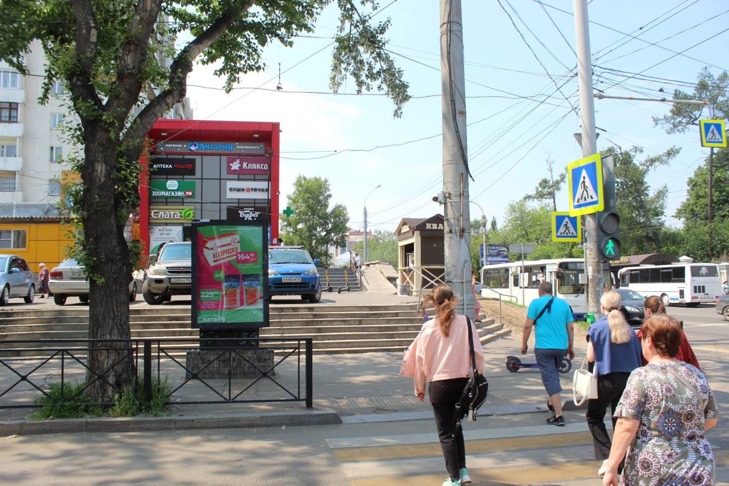 Фотография рекламного носителя, тип: Ситиформат 1.8x1.2, адрес: 1-ая Советская ул. Х Депутатская ул., Иркутск, Иркутская область, Россия. Сторона Б №158390