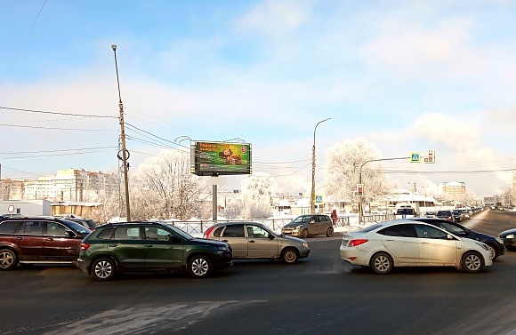 Фотография рекламного носителя, тип: Билборд 3x6, адрес: Октябрьская ул., д.17 Х Нехинская ул., Великий Новгород, Новгородская область, Россия. Сторона A1-A10 №397663