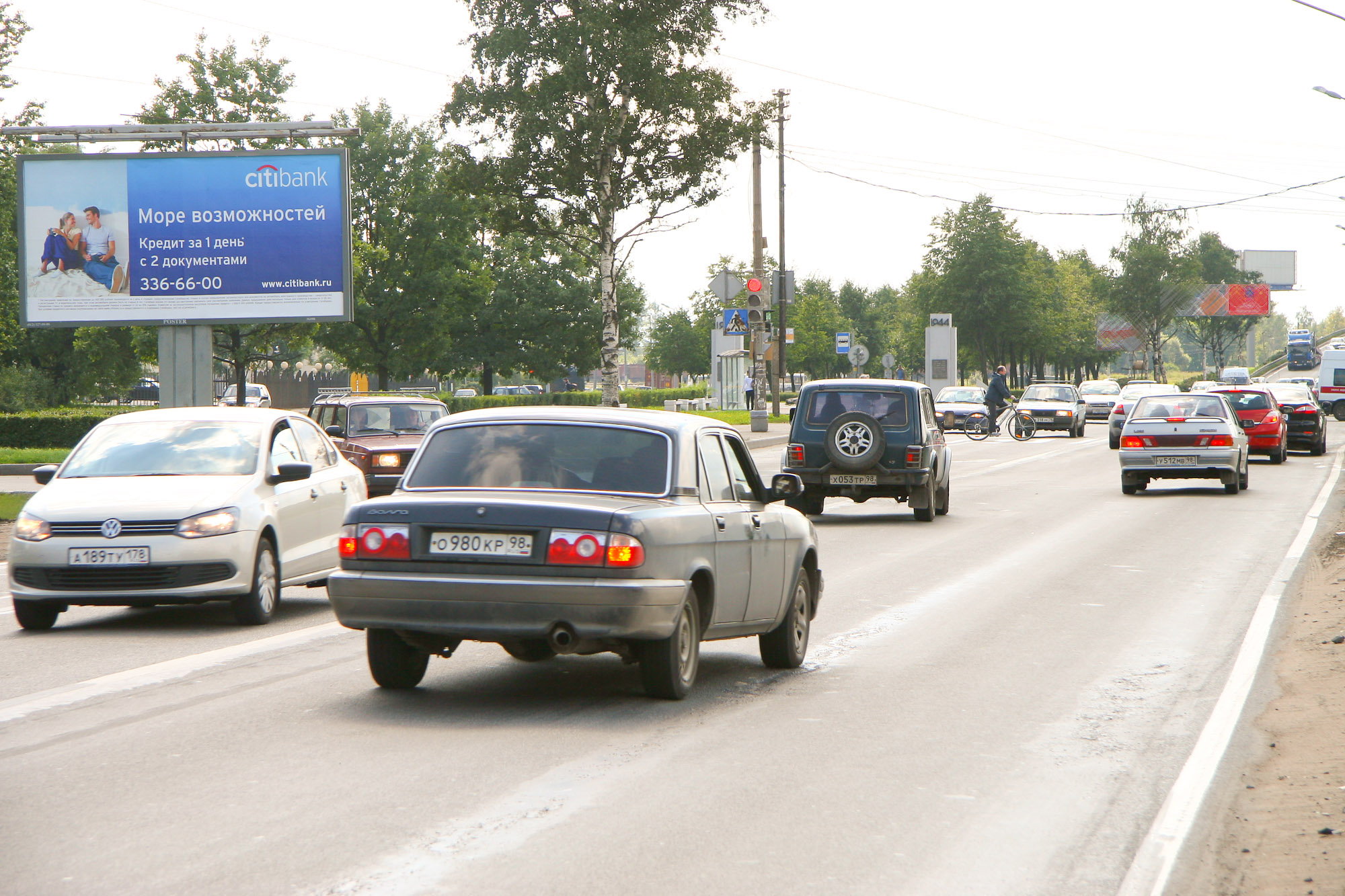 Фотография рекламного носителя, тип: Билборд 3x6, адрес: Жукова Маршала пр-т. Х Стойкости ул., Санкт-Петербург, Россия. Сторона B №105785
