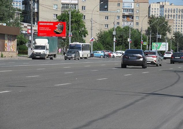 Фотография рекламного носителя, тип: Билборд 3x6, адрес: Кошурникова ул., д.5, Новосибирск, Новосибирская область, Россия. Сторона Б №974419