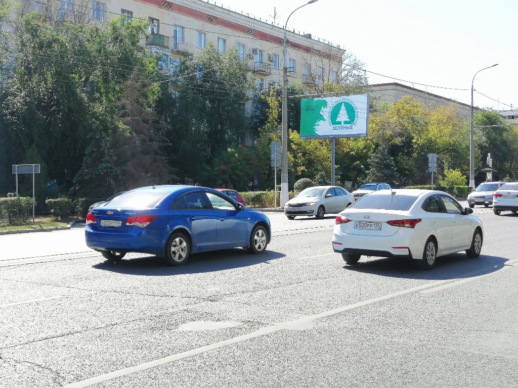 Фотография рекламного носителя, тип: Билборд 3x6, адрес: Ленина пр-т. Х Пражская ул., Волгоград, Волгоградская область, Россия. Сторона B №83186