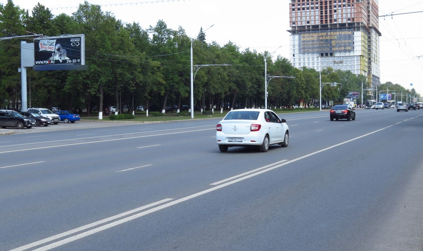 Фотография рекламного носителя, тип: Билборд 3x6, адрес: Октября пр-т., д.69, Уфа, Республика Башкортостан, Россия. Сторона Б №826626