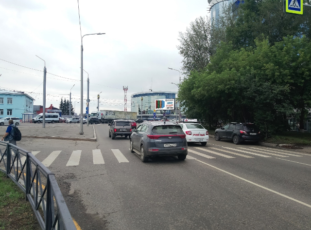 Фотография рекламного носителя, тип: Билборд 3x6, адрес: Ширямова ул., д.10а, Иркутск, Иркутская область, Россия. Сторона А №518889