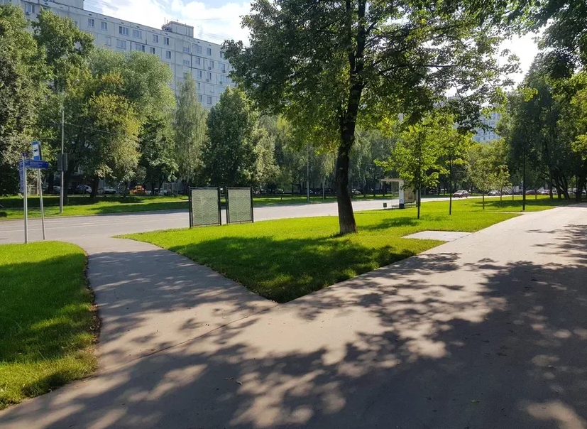 Фотография рекламного носителя, тип: Афиша 1.75x1.8, адрес: Шипиловская ул., д.55, стенд 2, Москва, Россия. Сторона B №883905