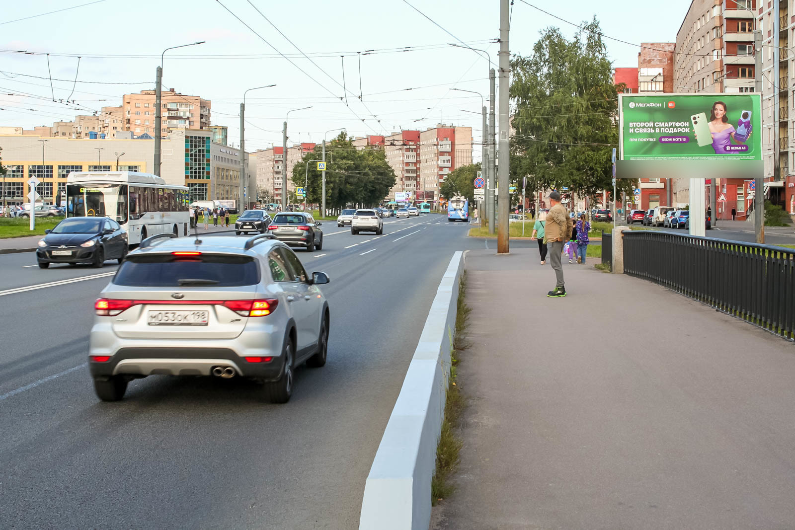 Фотография рекламного носителя, тип: Билборд 3x6, адрес: Ветеранов пр-т., д.98, Санкт-Петербург, Россия. Сторона А №105788