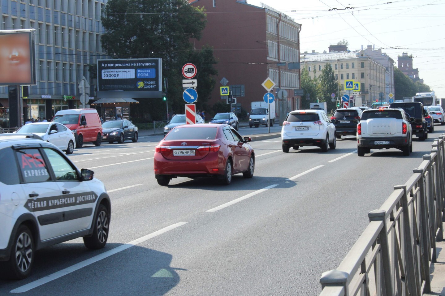 Фотография рекламного носителя, тип: Билборд 3x6, адрес: Обводного канала наб., д.122 X Балтийского вокзала пл., Санкт-Петербург, Россия. Сторона Б №120193