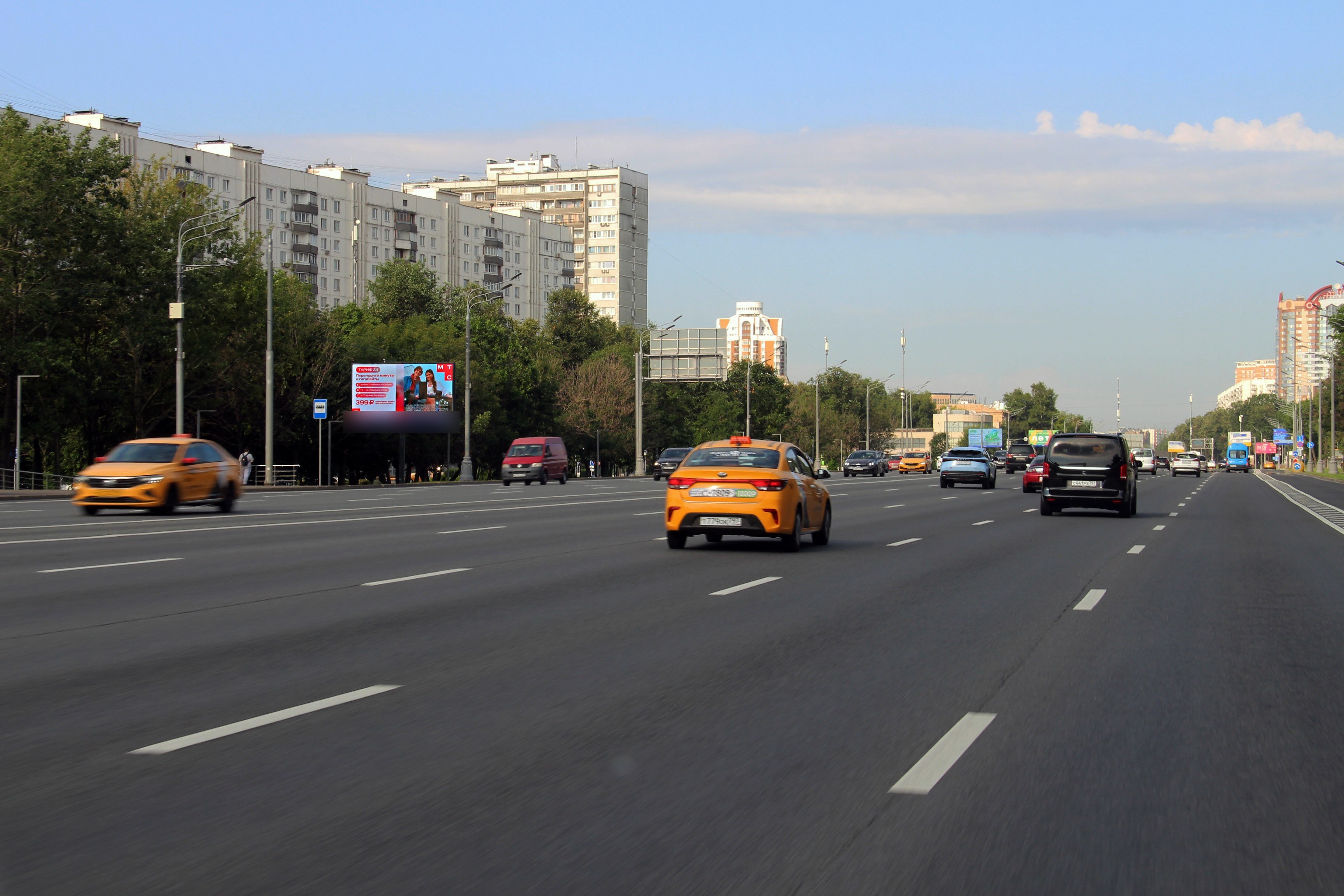 Фотография рекламного носителя, тип: Билборд 3x6, адрес: Кутузовский пр-т. Х Славянский б-р., д.9, корп.1, Москва, Россия. Сторона Б1 №396938
