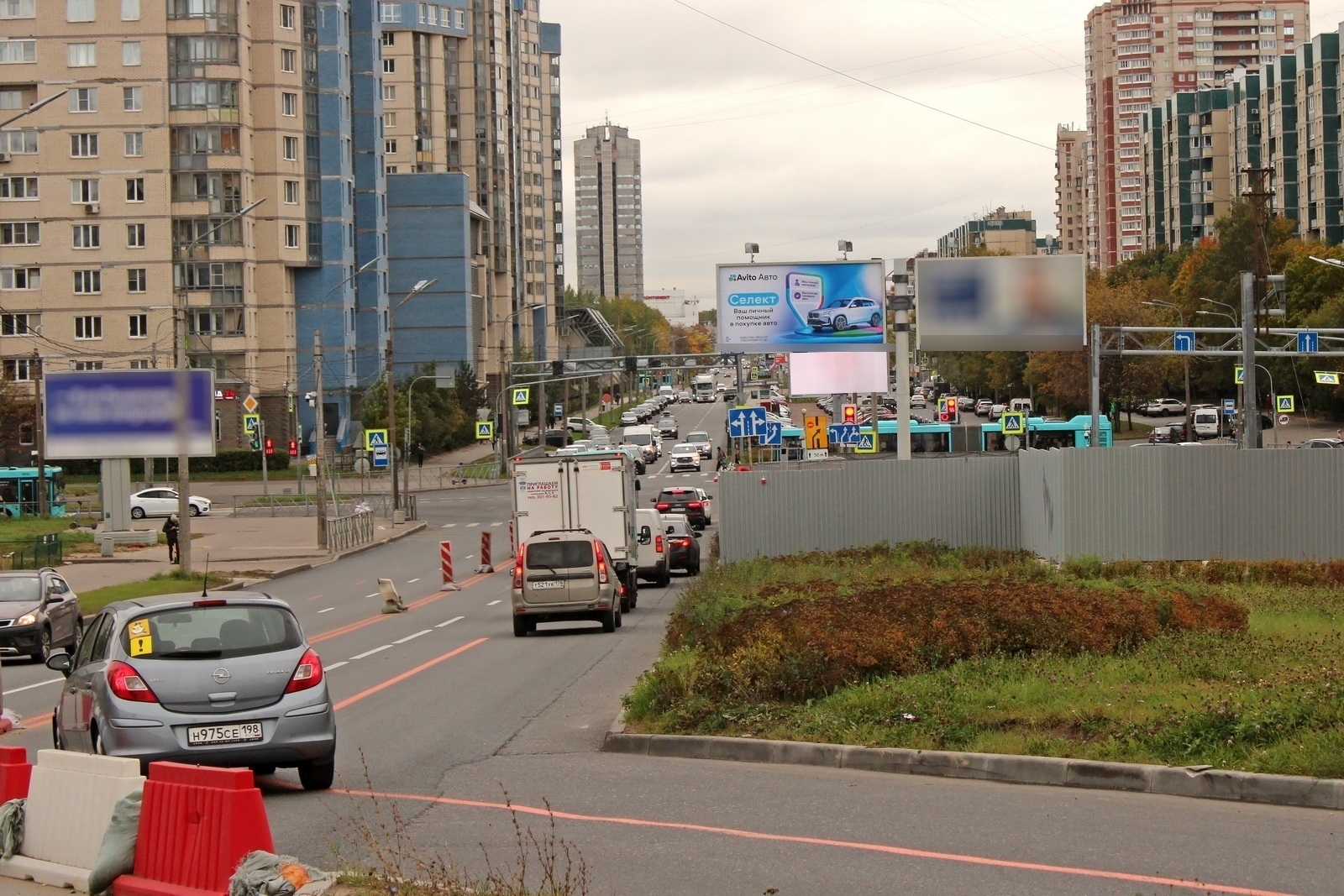 Фотография рекламного носителя, тип: Билборд 3x6, адрес: Репищева ул. Х Парашютная ул., Санкт-Петербург, Россия. Сторона А1 №106841