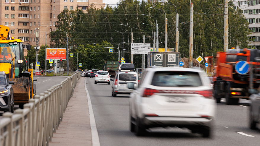 Фотография рекламного носителя, тип: Билборд 3x6, адрес: Богатырский пр-т. Х Байконурская ул., д.5, корп.1, Санкт-Петербург, Россия. Сторона А1-А10 №170663