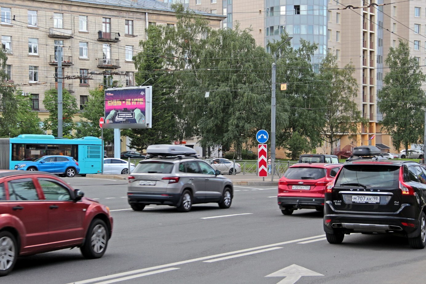 Фотография рекламного носителя, тип: Билборд 3x6, адрес: Испытателей пр-т. Х Энгельса пр-т., д.22, Санкт-Петербург, Россия. Сторона Б №120907