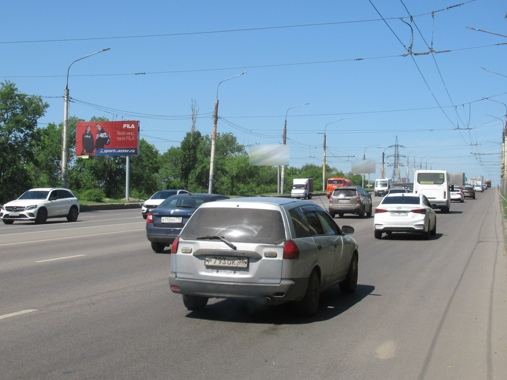 Фотография рекламного носителя, тип: Билборд 3x6, адрес: Дамба ВОГРЭС, съезд с моста, Воронеж, Воронежская область, Россия. Сторона А2 №111635