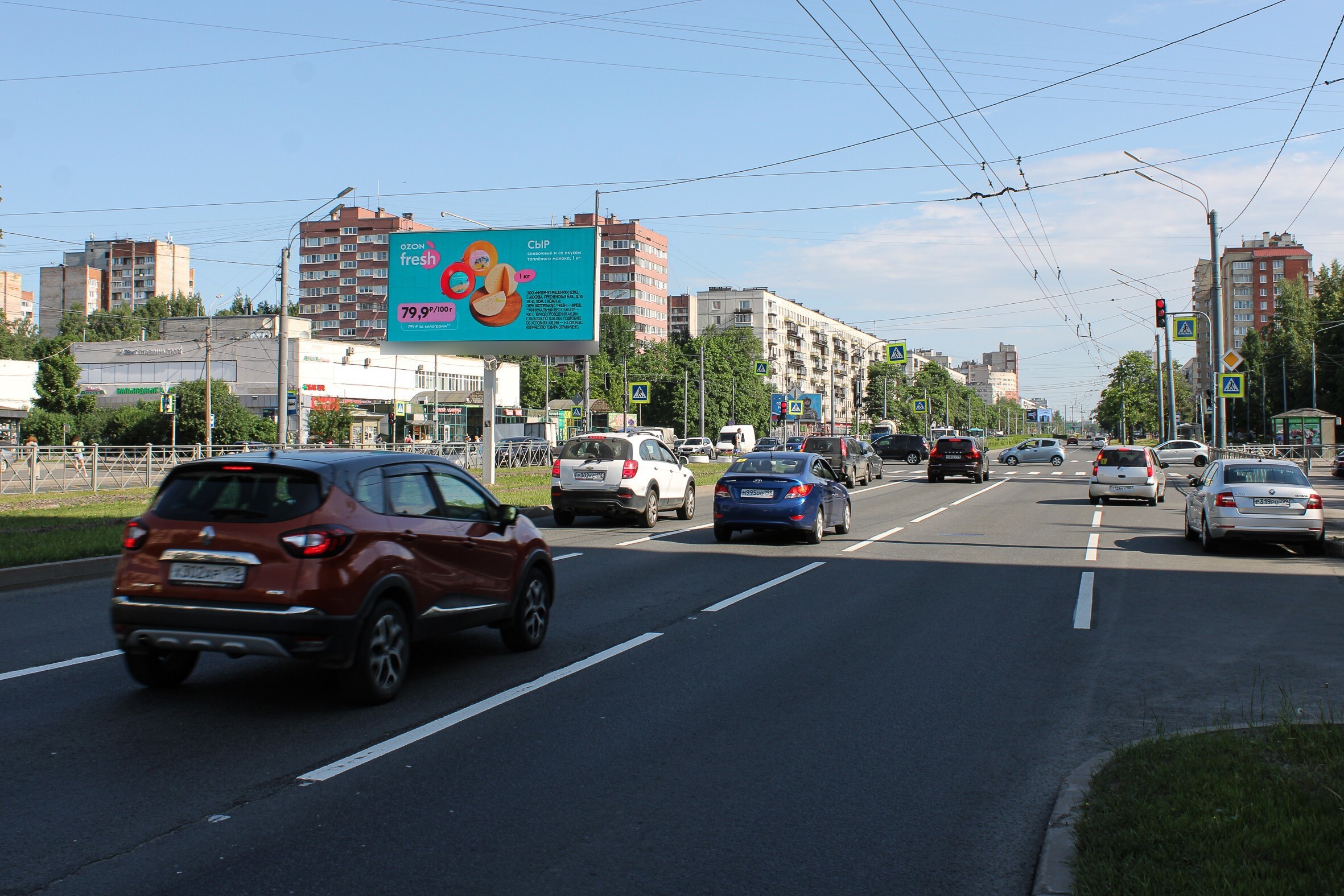 Фотография рекламного носителя, тип: Билборд 3x6, адрес: Светлановский пр-т. Х Учительская ул., д.9, корп.1, Санкт-Петербург, Россия. Сторона А1 №703294