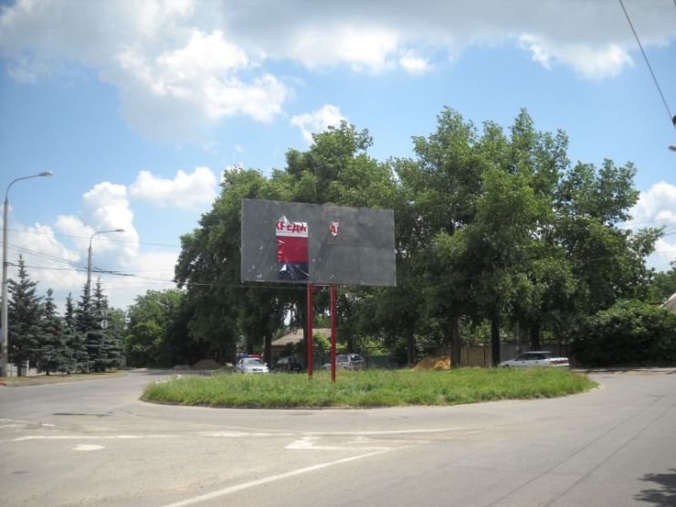 Фотография рекламного носителя, тип: Билборд 3x6, адрес: Юности пр-т., д.42, Ставрополь, Ставропольский край, Россия. Сторона A №216271