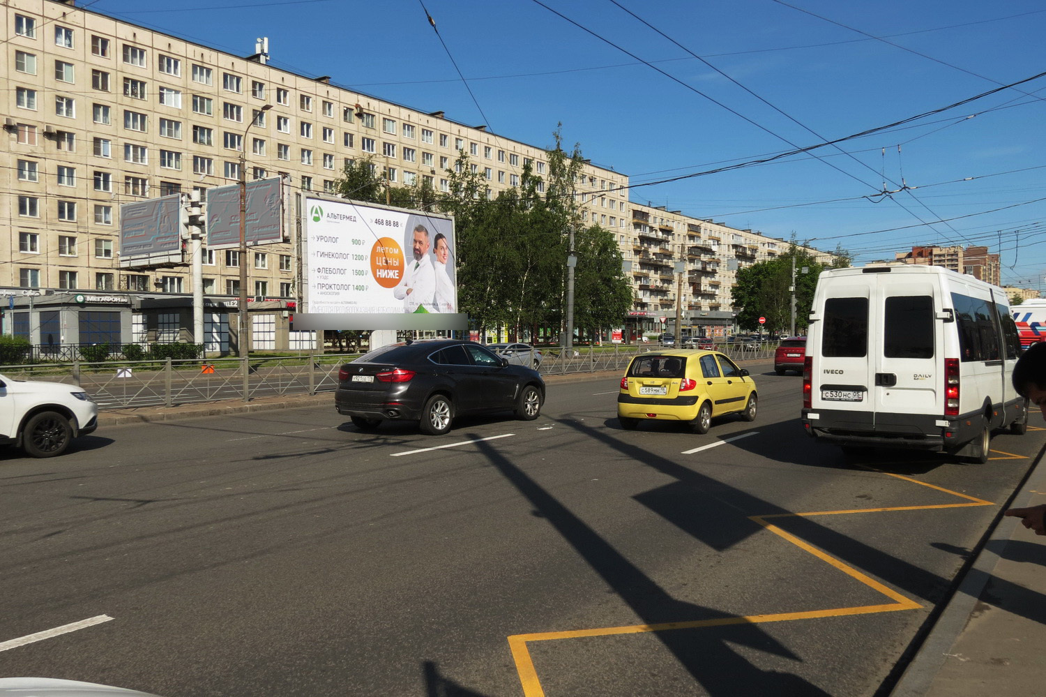 Фотография рекламного носителя, тип: Билборд 3x6, адрес: Большевиков пр-т., д.19 Х Дыбенко ул., Санкт-Петербург, Россия. Сторона А1 №118496