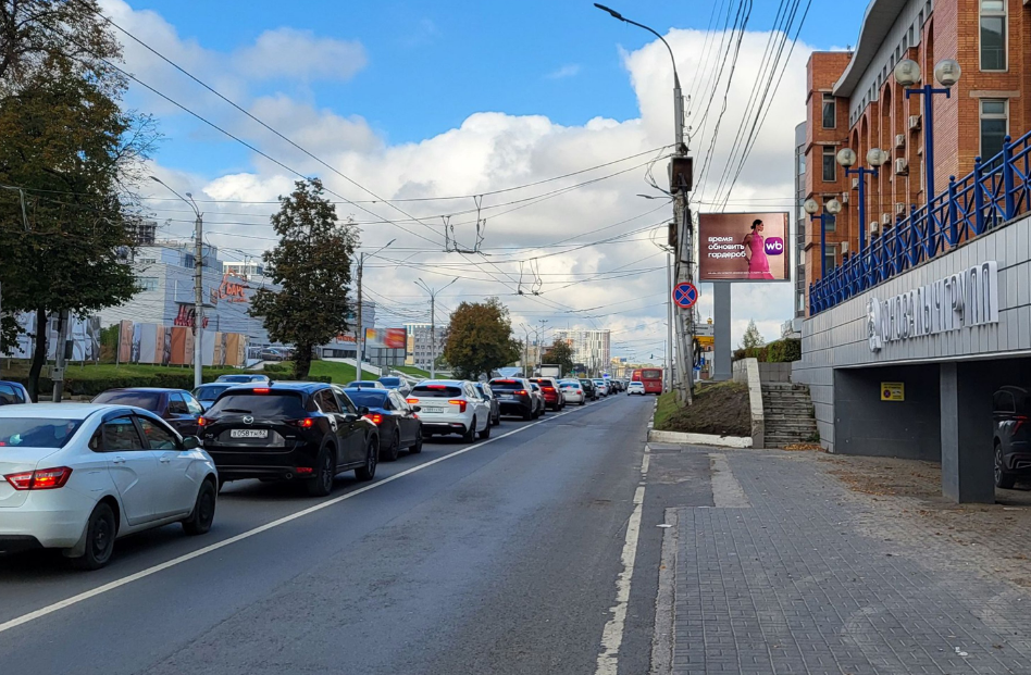 Фотография рекламного носителя, тип: Ситиборд 2.7x3.7, адрес: Московское ш., д.4, Рязань, Рязанская область, Россия. Сторона A №327024