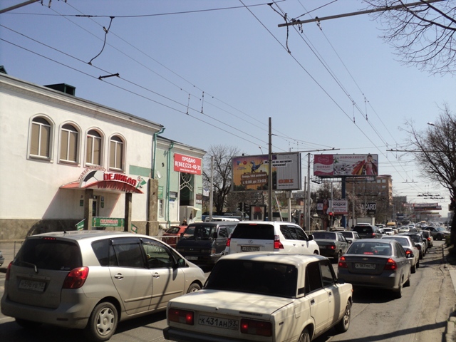 Фотография рекламного носителя, тип: Билборд 3x6, адрес: Северная ул. Х Тургенева ул., Краснодар, Краснодарский край, Россия. Сторона Б1-Б3 №235339