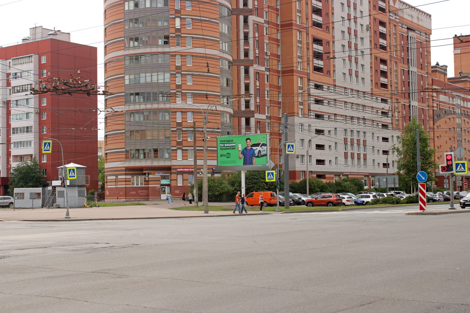 Фотография рекламного носителя, тип: Билборд 3x6, адрес: Богатырский пр-т., д.22, корп.1, Санкт-Петербург, Россия. Сторона Б1 №719374