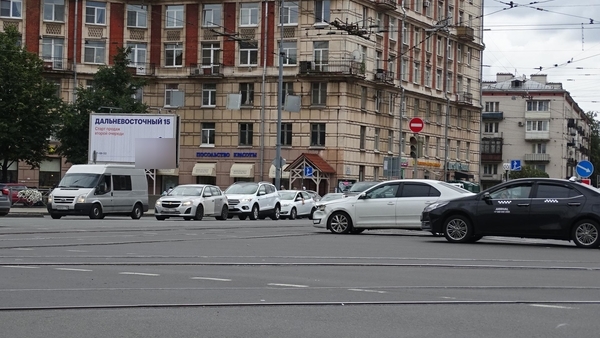 Фотография рекламного носителя, тип: Билборд 3x6, адрес: Заневская пл. Х Новочеркасский пр-т., д.28, Санкт-Петербург, Россия. Сторона Б №106072