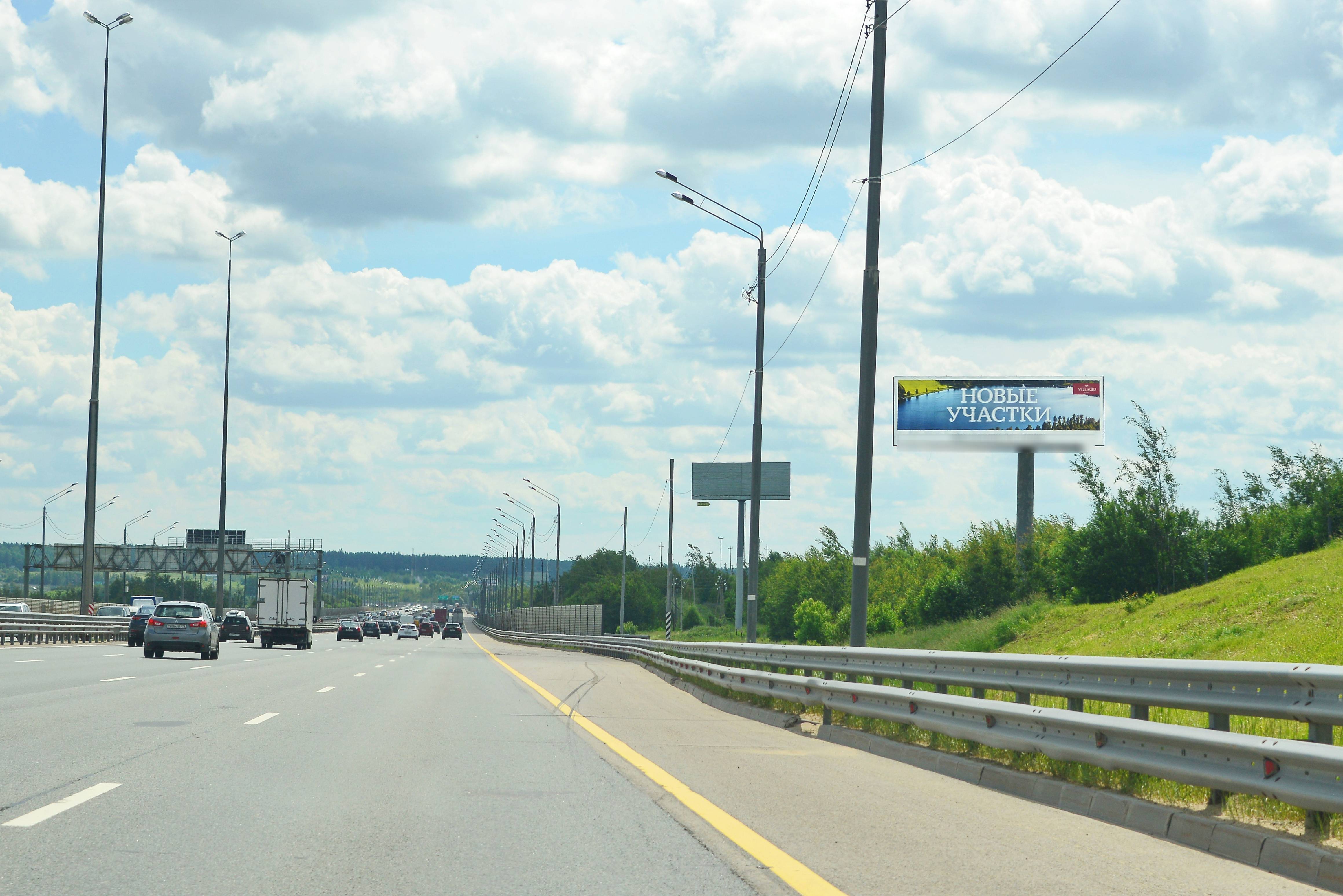 Фотография рекламного носителя, тип: Нестандартный суперсайт, адрес: М9 "Балтия" А/Д , 40 210м, слева, Истра, Московская область, Россия. Сторона А №1078087