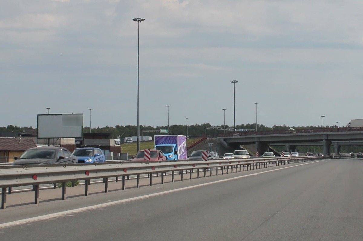 Фотография рекламного носителя, тип: Билборд 3x6, адрес: Мурманское ш., 13 300м, Санкт-Петербург, Россия. Сторона Б №166364