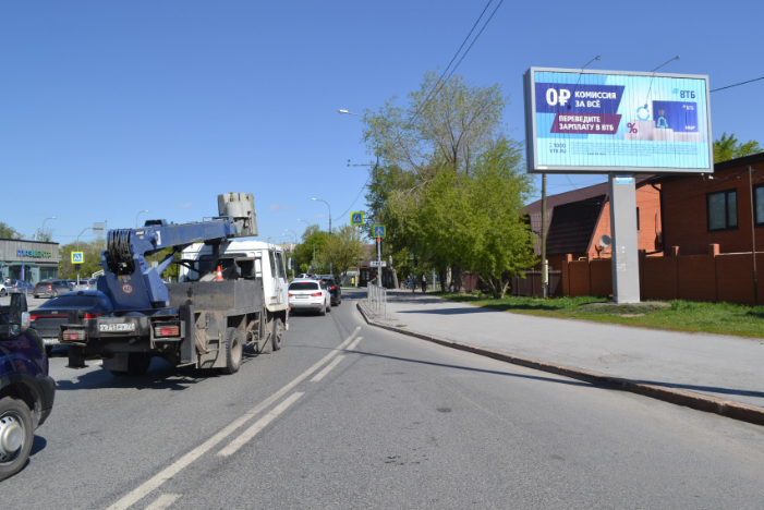 Фотография рекламного носителя, тип: Билборд 3x6, адрес: Червишевский тракт ул. Х Трактовая ул., д.27, Тюмень, Тюменская область, Россия. Сторона A1-A3 №90543
