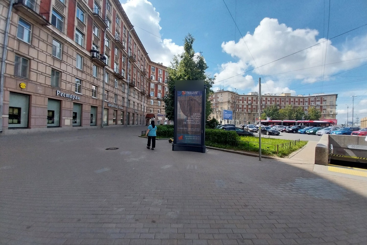 Фотография рекламного носителя, тип: Пиллар 3x1.4, адрес: Заневская пл. Х Заневский пр-т., д.19, Санкт-Петербург, Россия. Сторона Б №724807