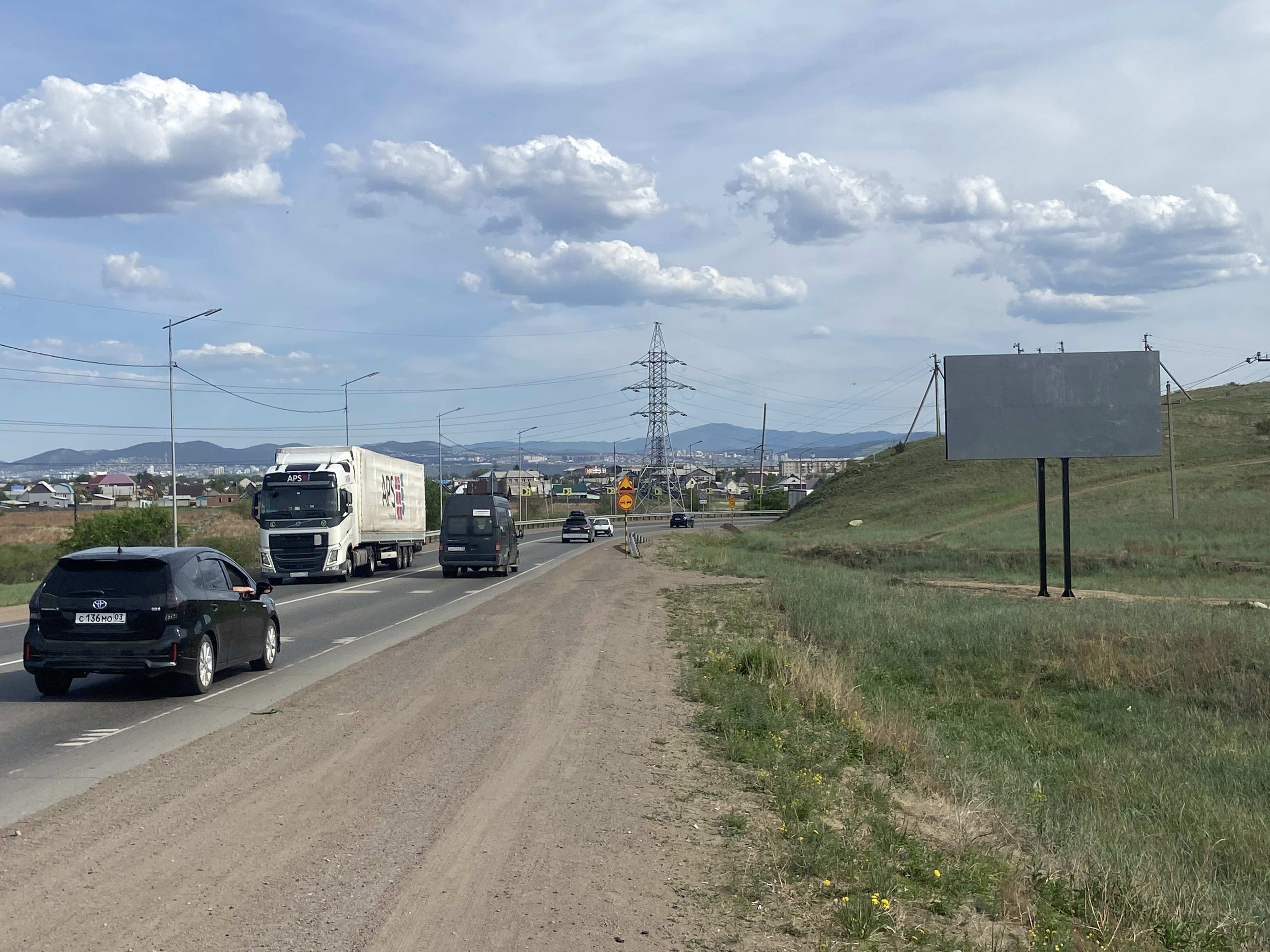 Фотография рекламного носителя, тип: Билборд 3x6, адрес: Сотниково, ост Птицефабрика, Улан-Удэ, Республика Бурятия, Россия. Сторона А №1376832