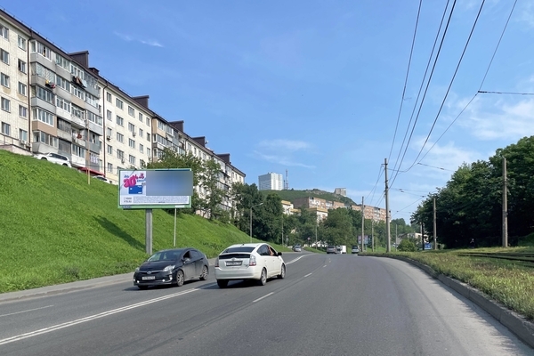 Фотография рекламного носителя, тип: Билборд 3x6, адрес: Луговая ул., д.47, Владивосток, Приморский край, Россия. Сторона Б №195714