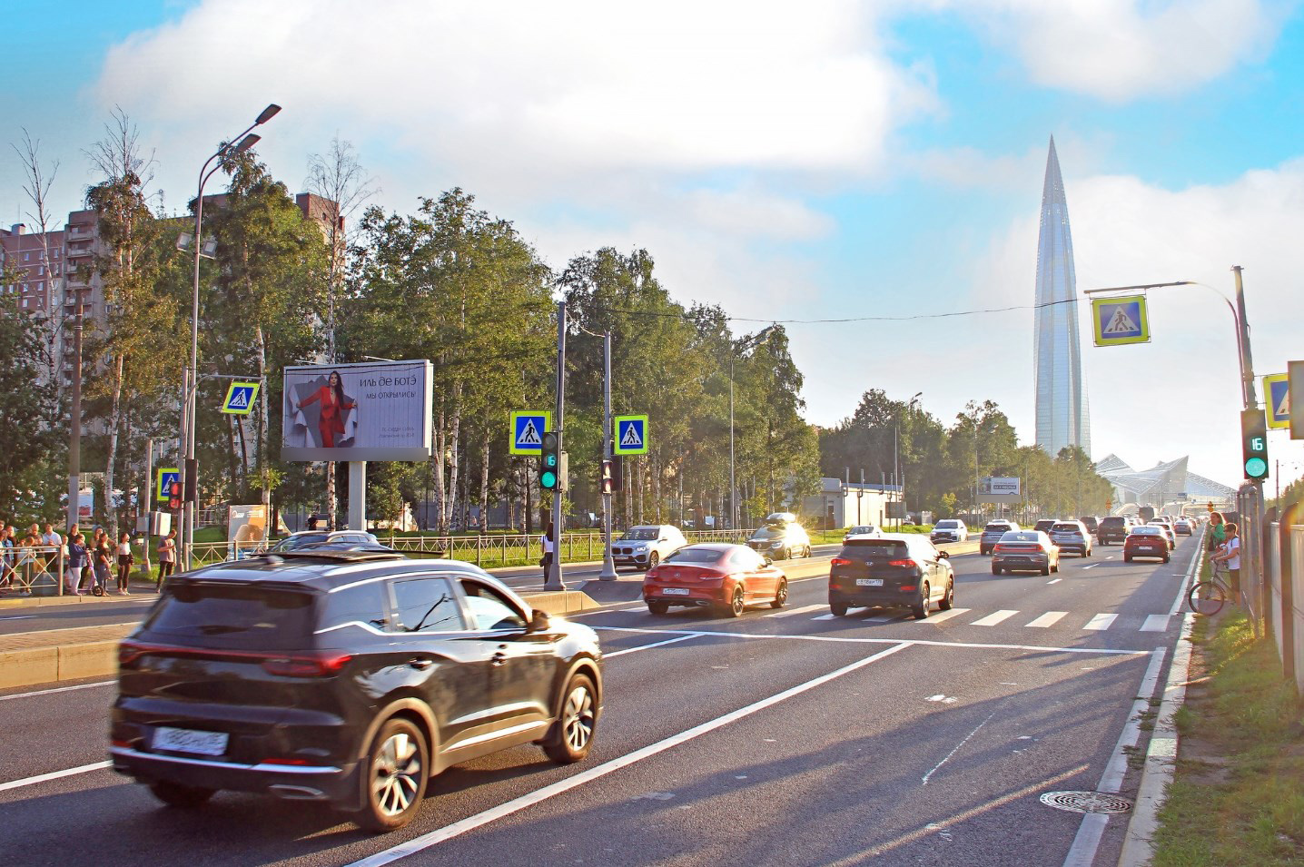 Фотография рекламного носителя, тип: Билборд 3x6, адрес: Приморское ш. Х Туристская ул., Санкт-Петербург, Россия. Сторона Б1 №153563