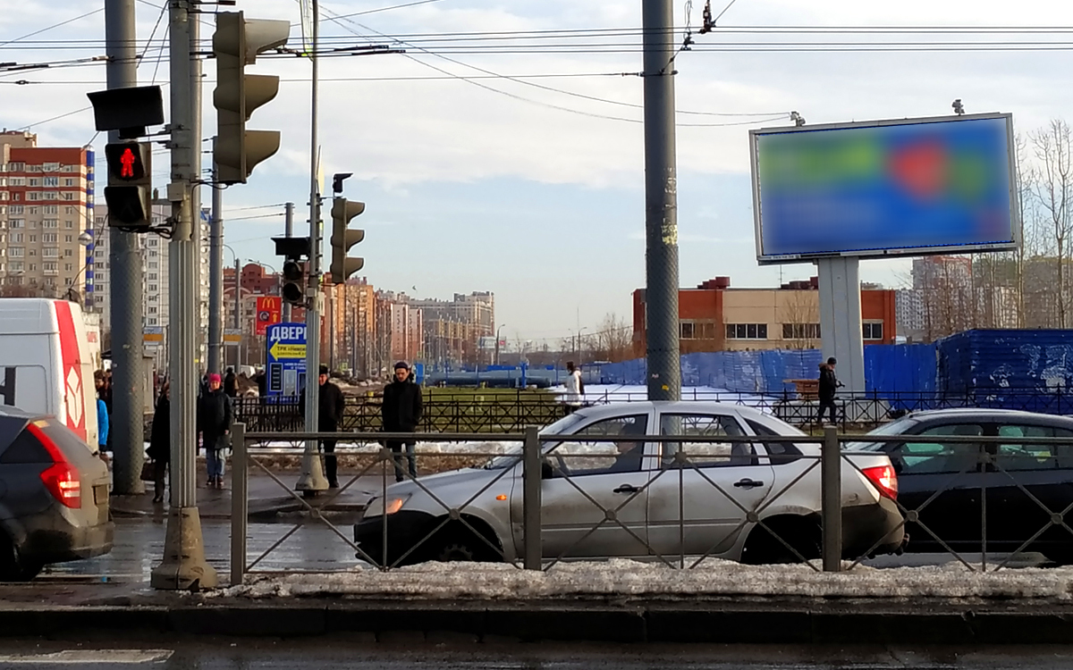 Фотография рекламного носителя, тип: Билборд 3x6, адрес: Дыбенко ул., д.29 Х Большевиков пр-т., Санкт-Петербург, Россия. Сторона А №170928