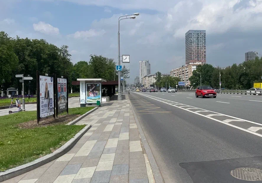 Фотография рекламного носителя, тип: Афиша 1.75x1.8, адрес: Ленинградское ш., д.51, стенд 1, Москва, Россия. Сторона A №821637