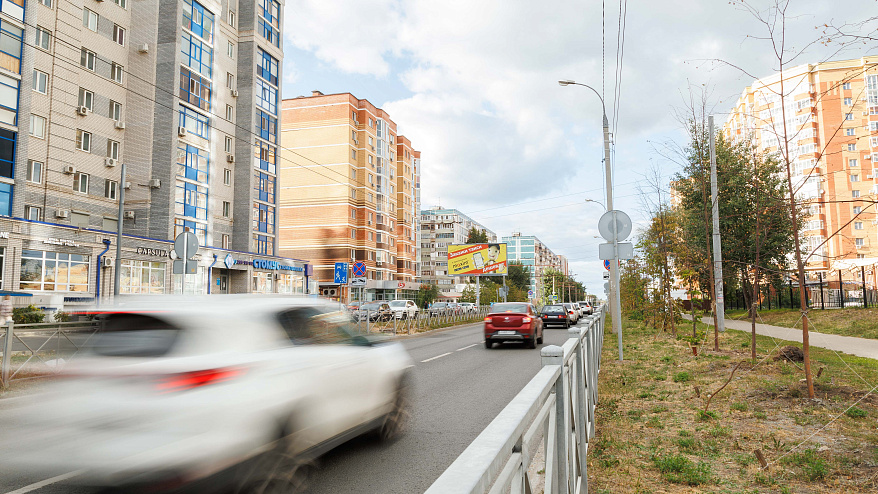Фотография рекламного носителя, тип: Билборд 3x6, адрес: Адоратского ул., д.3, Казань, Республика Татарстан, Россия. Сторона B №761138