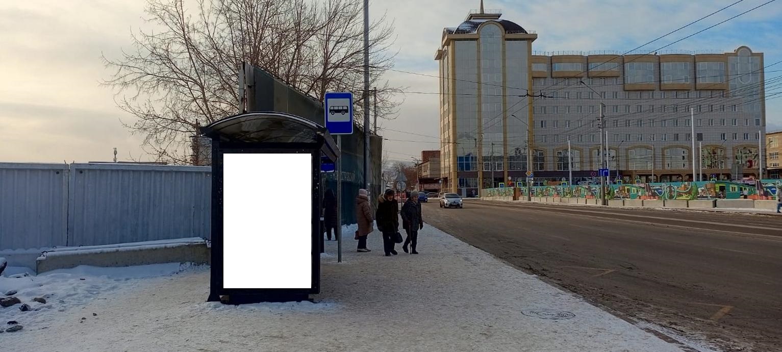 Фотография рекламного носителя, тип: Остановка 1.8x1.2, адрес: Деповская ул., через дорогу от ЖД Вокзала, Красноярск, Красноярский край, Россия. Сторона Б №1367816