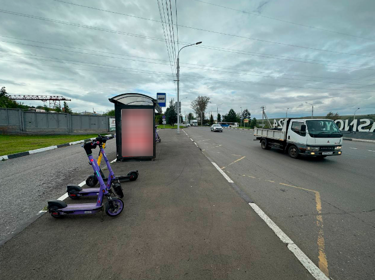 Фотография рекламного носителя, тип: Остановка 1.8x1.2, адрес: Калинина ул., д.167, Красноярск, Красноярский край, Россия. Сторона B №1361548