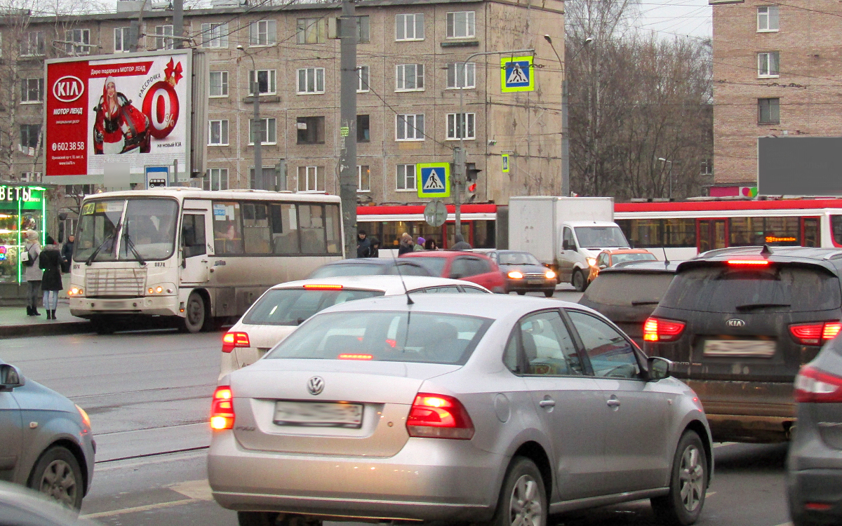 Фотография рекламного носителя, тип: Билборд 3x6, адрес: Народная ул., д.32 Х Дальневосточный пр-т., Санкт-Петербург, Россия. Сторона B №171484